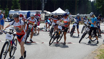 Start ženských štafet